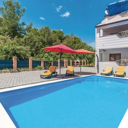 Villa Diana Pakostane Exterior photo