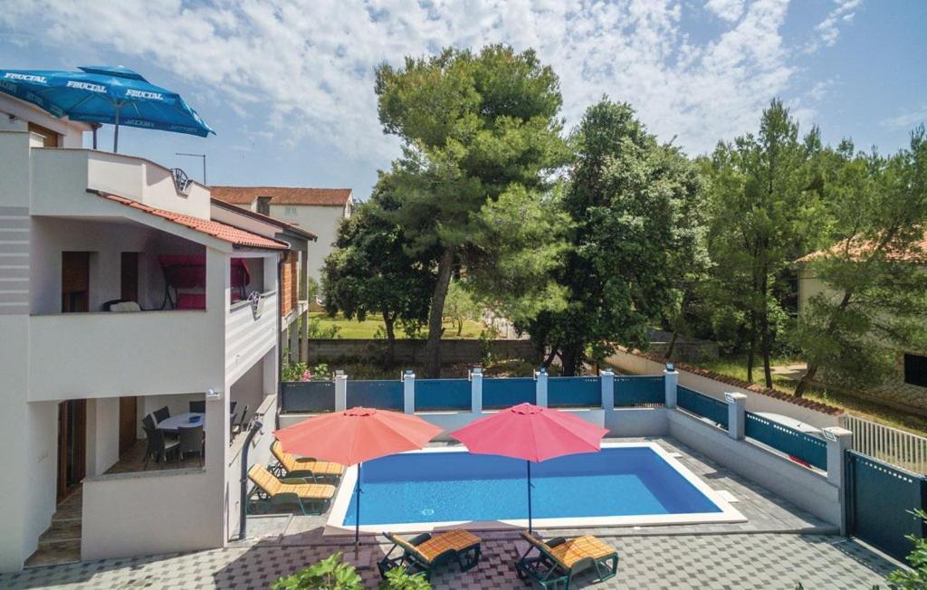 Villa Diana Pakostane Exterior photo